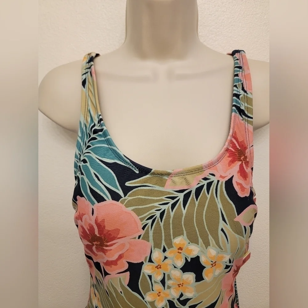 NWT Hurley Ladies One Piece Swim Suit